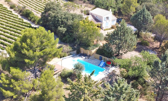 Saint-Pierre-de-Vassols House | Child-friendly villa with private pool