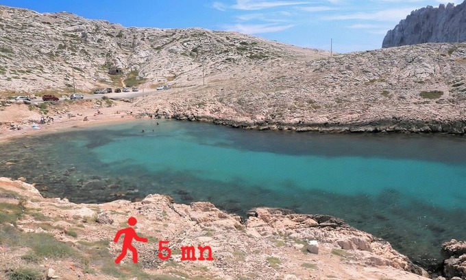 8th Arrondissement House | Chill Out Cabanon Charme Calanques à 30 m de L'eau