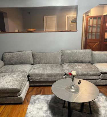 West Babylon House | Choice home