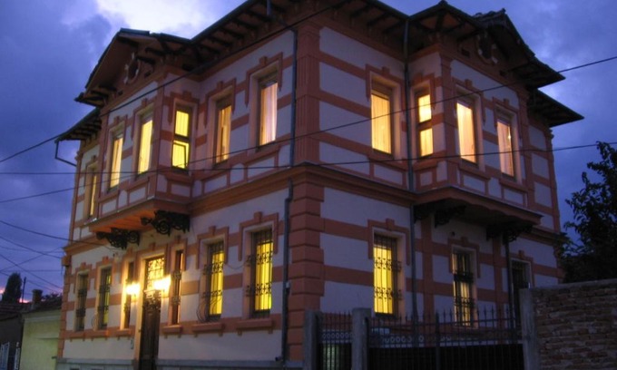 Bitola House | Chola Guest House