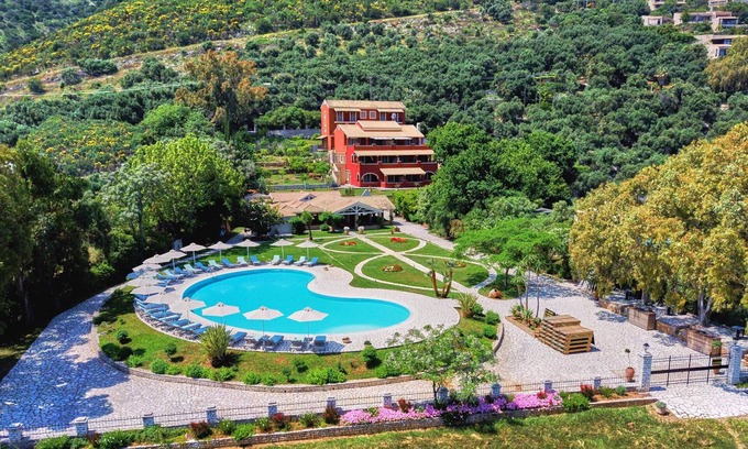 Apraos Apartment | Chrismos Luxury Suites 16B Apraos Corfu