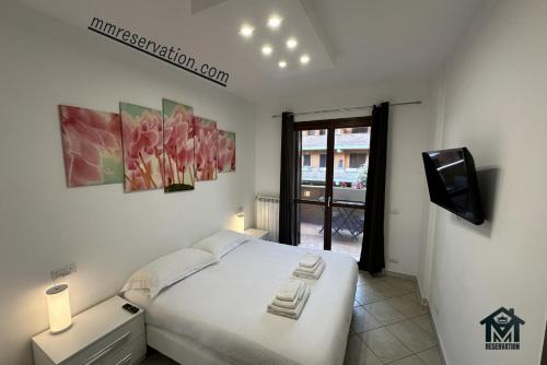 Zona XXX Castel Fusano Apartment | Ciclamino Appartamento Roma