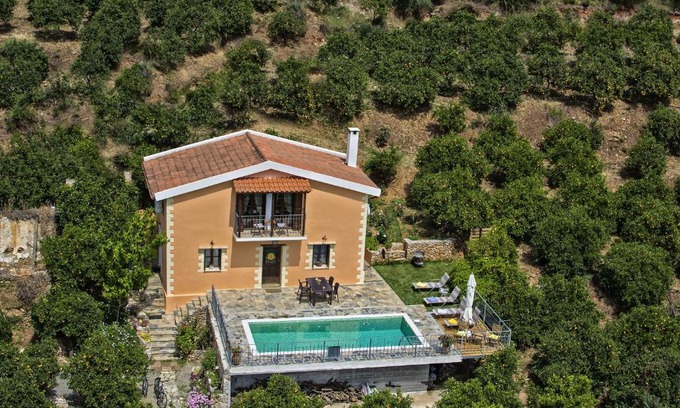 Fournes Villa | Citrea Villa