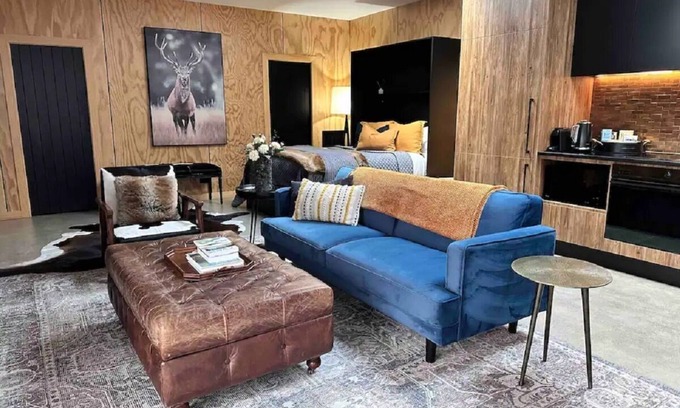 Wellington Apartment | City Spa Retreat