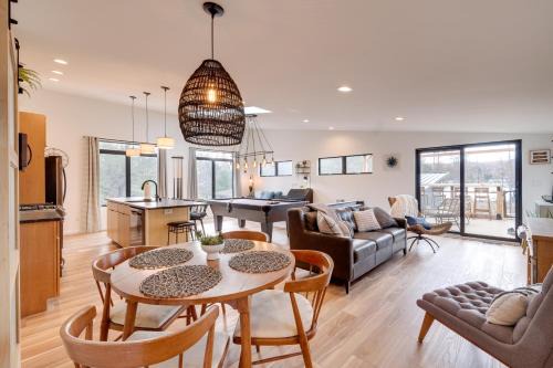 Bellaire House | Clam Lake Vacation Rental with Deck and Shared Dock!