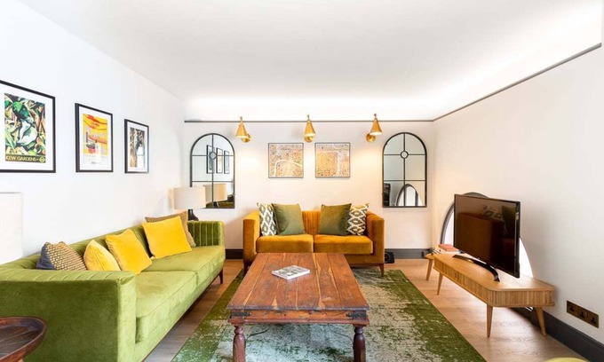 Pembridge Apartment | Classy Notting Hill Nest