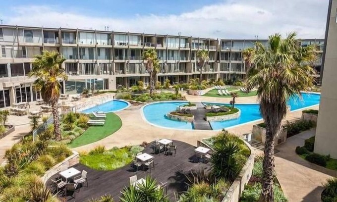 Torquay Resort | CLASSY TORQUAY RESORT "MOTEL SUITE"