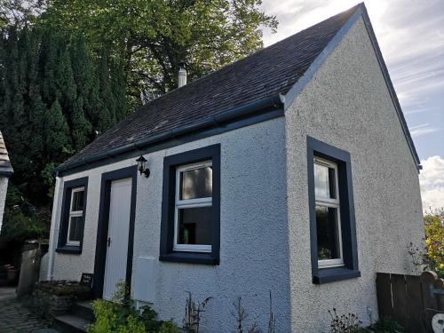 Kippen House | Claymires Bothy Cottage Nr Loch Lomond & Stirling