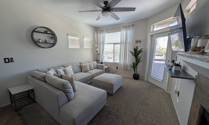 Central Scottsdale Condo | Clean & Bright 2BR/2BA Scottsdale Vacation Rental - Your Perfect Getaway!