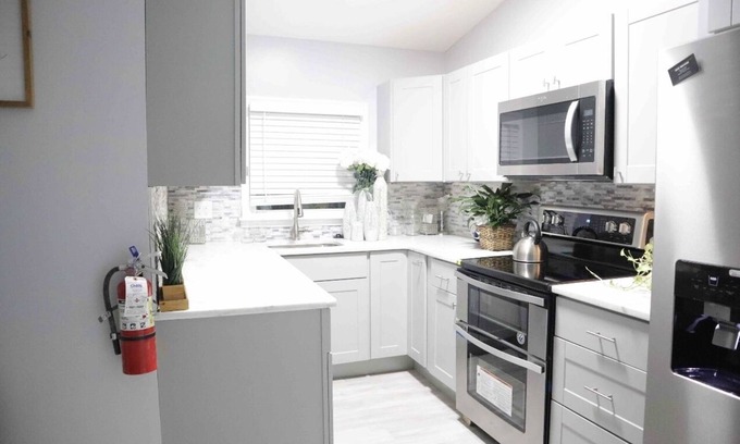 Clementon Apartment | Clementon Home, perfect for Families