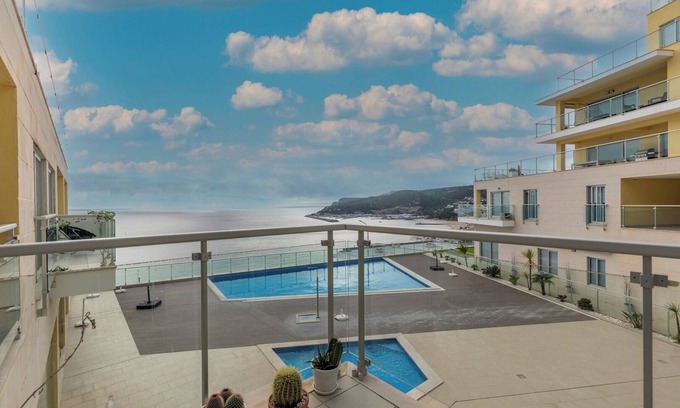 Aldeia do Meco Apartment | Cliffs Apt - Astonishing view over Sesimbra bay
