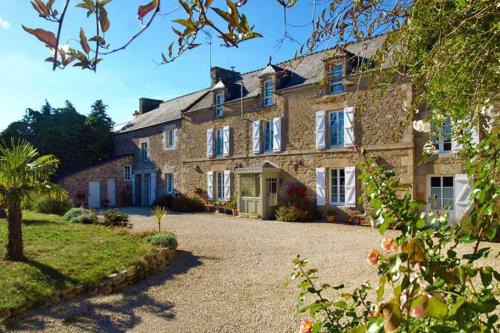 Vilde-Guingalan Bed & Breakfast | Clos St Ange (Dinan-St Malo)
