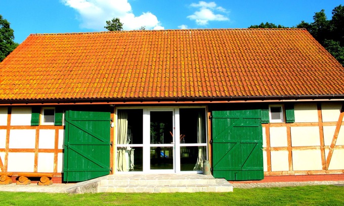 Miroszewo House | Close to the water, fireplace, fenced property, for dogs and families