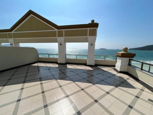 Ingleses Sul Apartment | Cobertura aparthotel frente ao mar