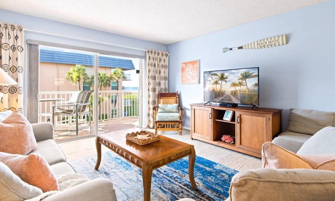 Cocoa Beach Condo | Cocoa Beach Oceanfront | Sunrise Views, Heated Pool & BBQ Grill | Walk to Downtown