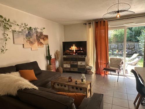 Alby-sur-Cheran Apartment | Cocon à la campagne,proche Annecy