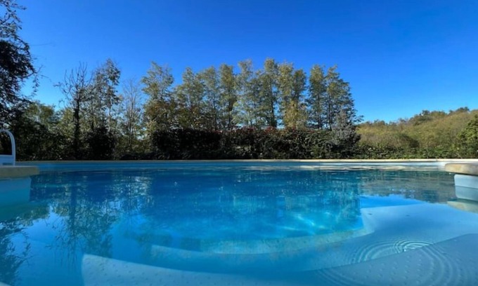 Saint-Bonnet-de-Chavagne House | Cocoon' House