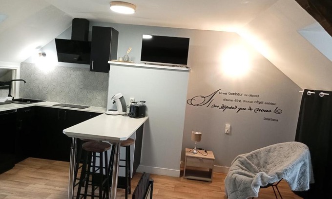 Courtils Apartment | Colibri Studio