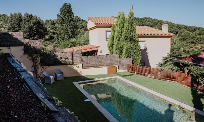 Collbato House | Collbato Resort.