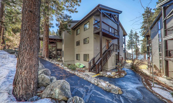 Brockway Condo | Come and stay in Brockway Springs #21 beautifully remodeled!