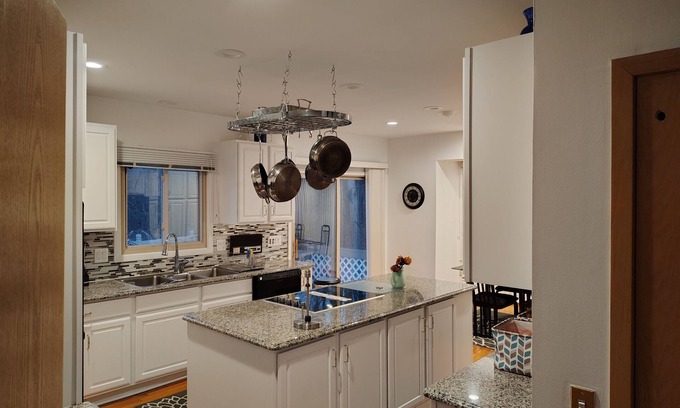 West Bloomfield House | Comfort and Entertainment under one roof!