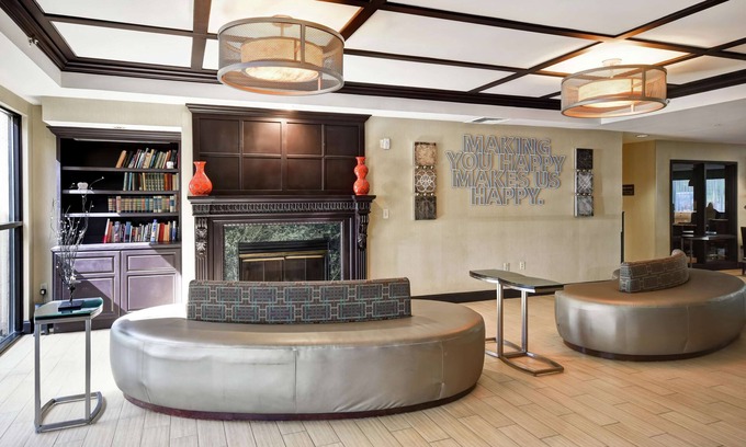 Westampton Hotel | Comfort Inn & Suites Mt. Holly - Westampton