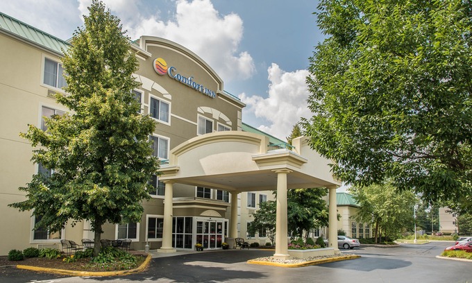 Polaris Hotel | Comfort Inn North/Polaris