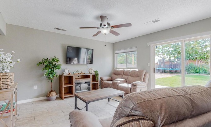 Northeast Heights House | Comfortable 3-bedroom home with spacious backyard