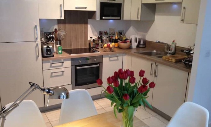 Hackney Apartment | Comfortable, convenient flat in heart of Dalston