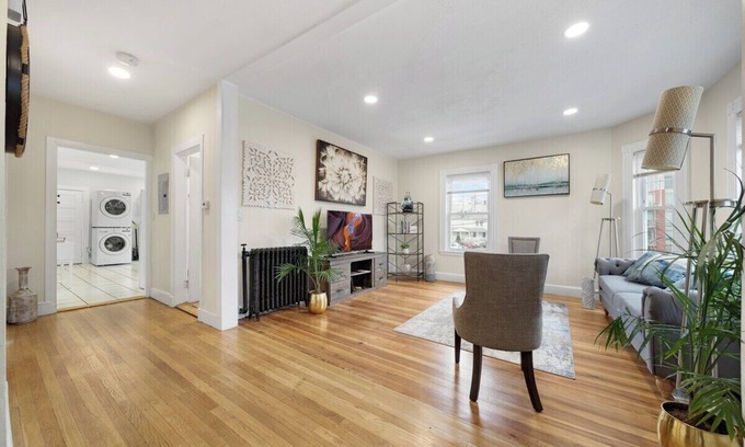 Allston Apartment | Comfortable Living in Furnished Private Room