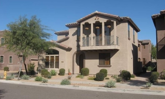 Sonoran Foothills House | Comfortable, Quiet, Gated Family Home, 2 Pools, 2 TVs/Bluray, Internet, Coal BBQ