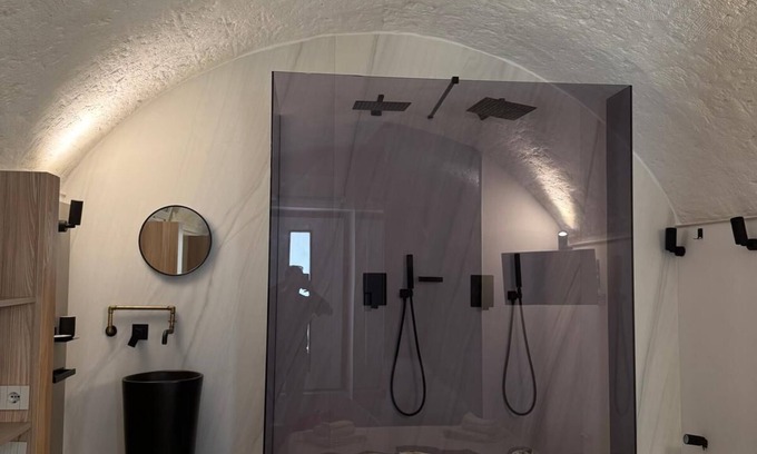 Altamura Bed & Breakfast | Comfortable room in the historic center of Altamura