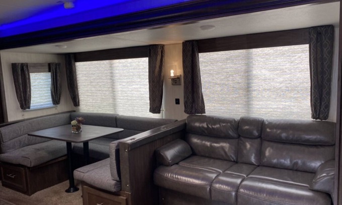 Taylor Creek House | Comfortable Updated RV Camper