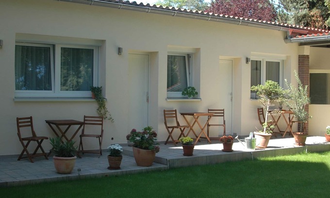 Langwasser Sudwest House | Completely equipped holiday homes with Mediterranean charm