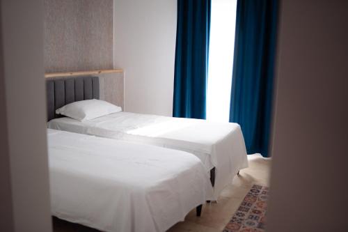 Izbiceni Apartment | Complex Chitu, Odihna, Camere Cozy si Cazino