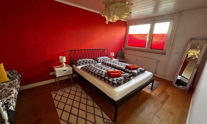 Weil am Rhein Apartment | Cool city apartment in Weil am Rhein, near Vitra and vineyards