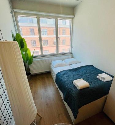 København NV Apartment | Copenhagen Studio Double Bed and Kitchen