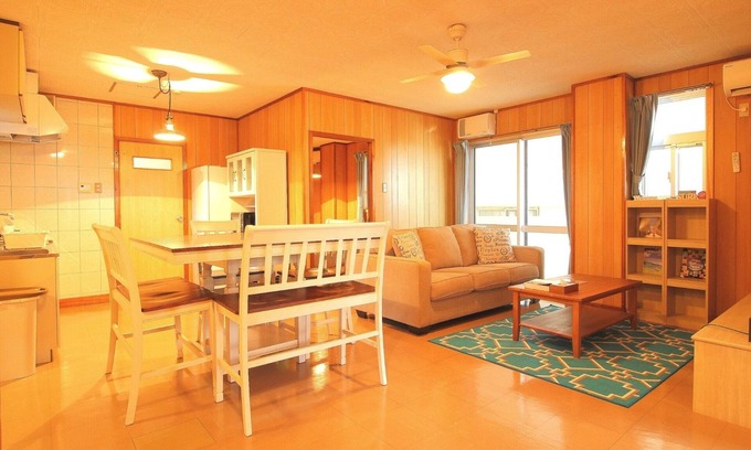 Chatan Apartment | Coral Sea FrontSpacious Cozy Clean Room/Nakagami-gun Okinawa