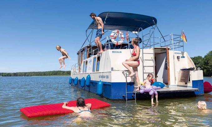 Zeuthen Boat Rental | Cormorant 1280 - Kuhnle-Tours Zeuthen