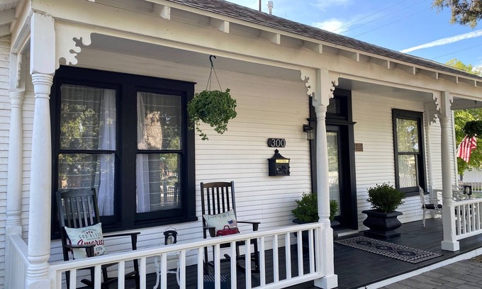 Prescott House | Cortez Cottage Circa 1883