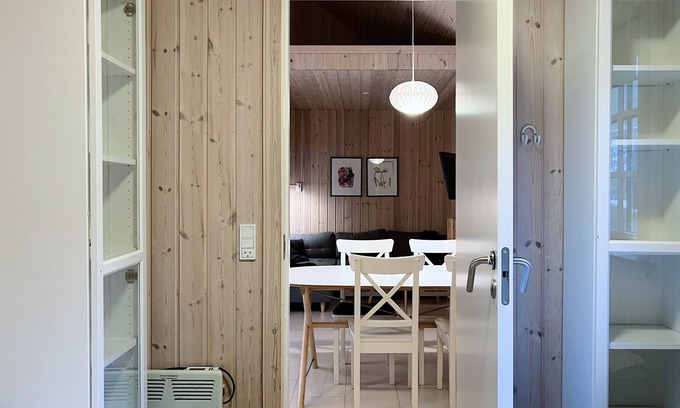 Vagur Cottage | Cosy and new cottage with two bedrooms (Cottage E)