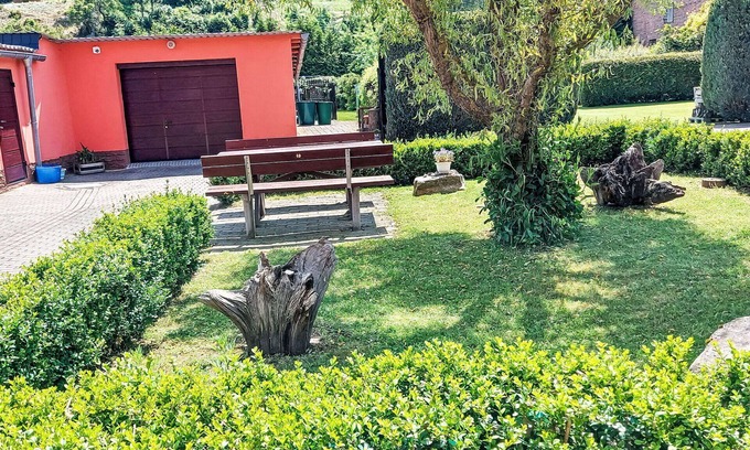 Stangerode Apartment | Cosy apartment for 2 guests with WIFI, TV and patio