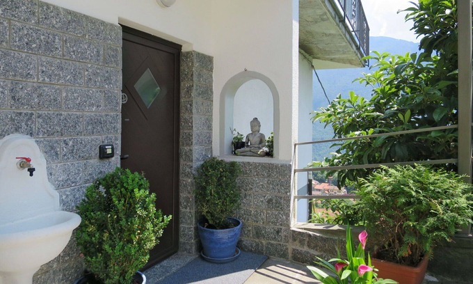 Corrido Apartment | Cosy apartment for 3 guests with A/C, WIFI, TV and balcony