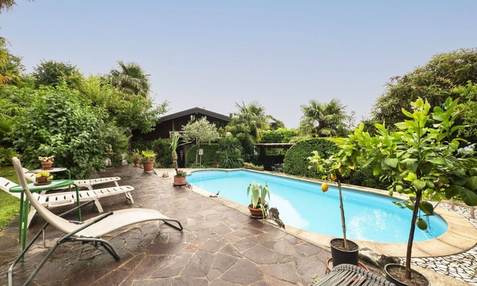 Vito d'Asio Apartment | Cosy apartment for 4 people with pool, A/C, WIFI, TV, patio and pets allowed