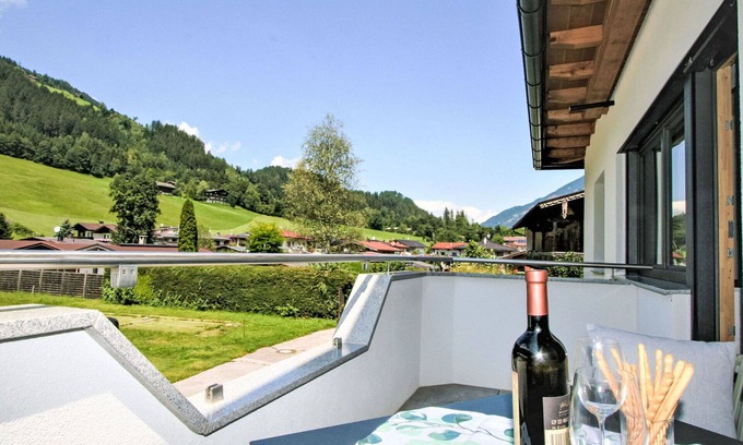 Distelberg Apartment | Cosy apartment for 8 people with WIFI and terrace