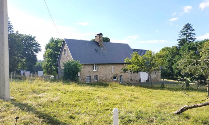 Boisyvon Cottage | Cosy apartment in a 17th-century farmhouse lost in nature