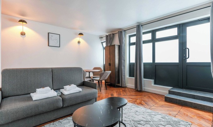 Charonne Apartment | Cosy flat - 1BR/4P - Porte de Montreuil