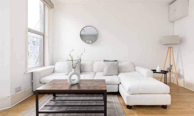 Northcote Apartment | Cosy Flat in Battersea