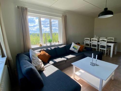 Sater Municipality Villa | Cosy Home with River Views, Sauna & Gym