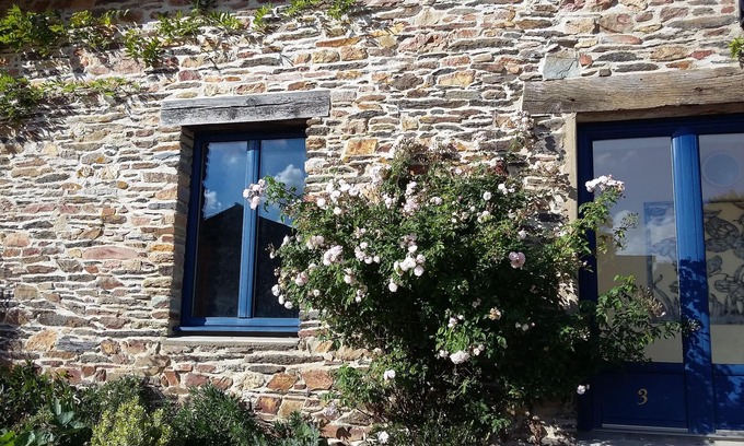 Ruffiac Cottage | Cosy rural gite near Malestroit
